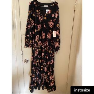 Beautiful high low dress 🖤